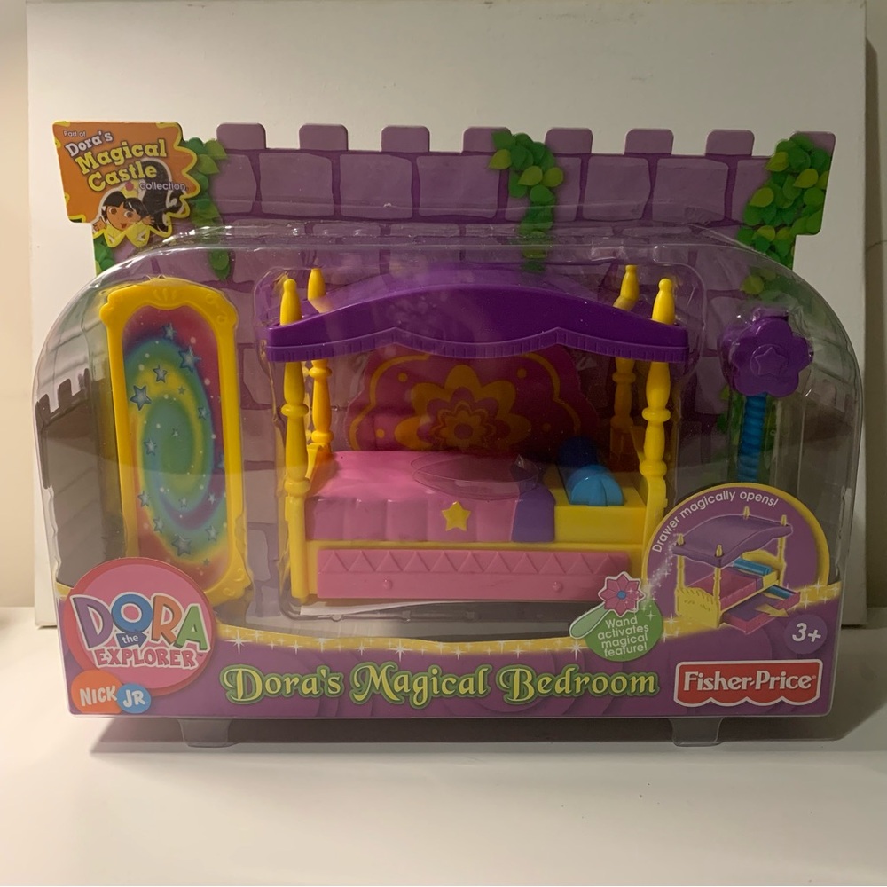 Fisher price Dora’s Magical Bedroom